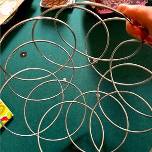 Pretty open wire flower shaped decorative bowl